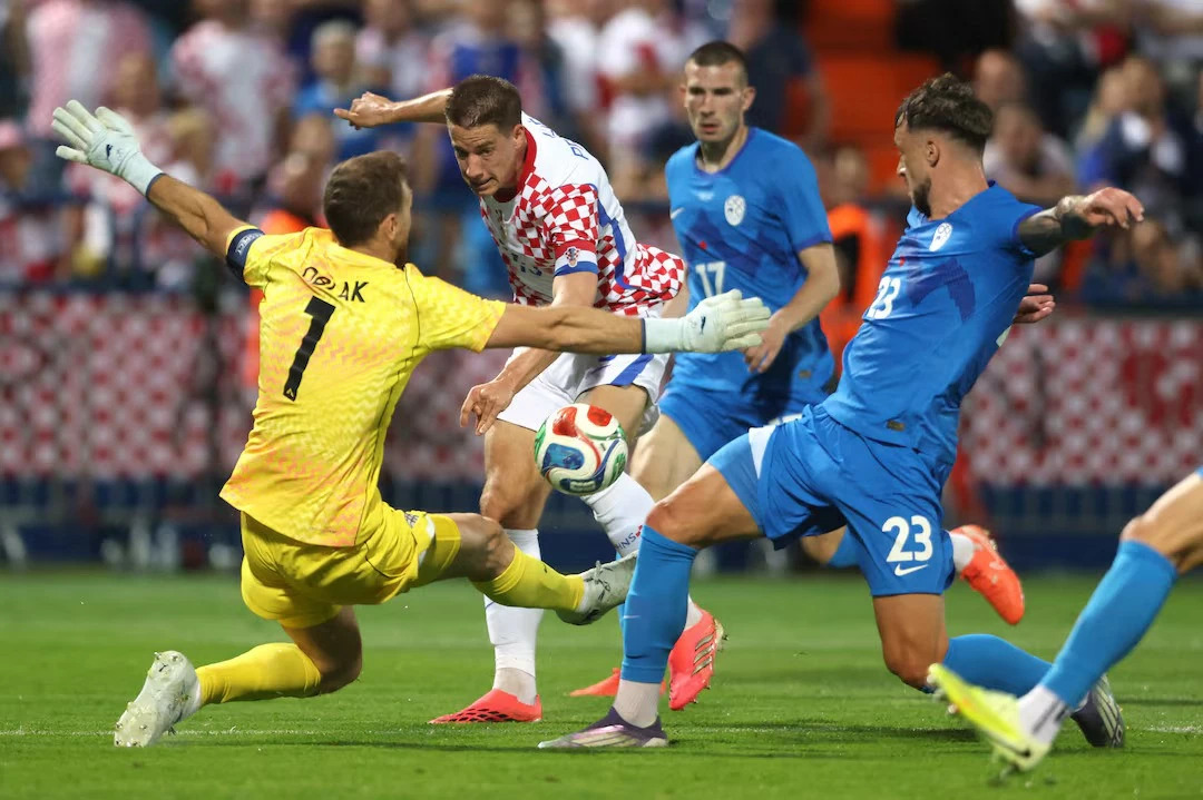 Croatia hạ Slovenia 2 - 1 trong trận giao hữu quốc tế